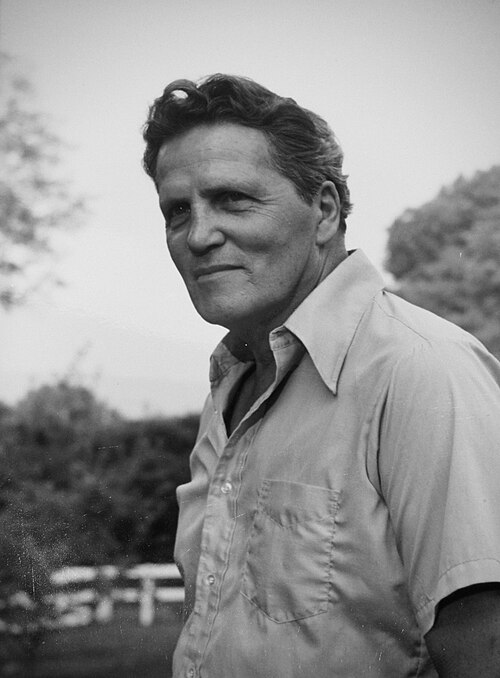Sam Savitt