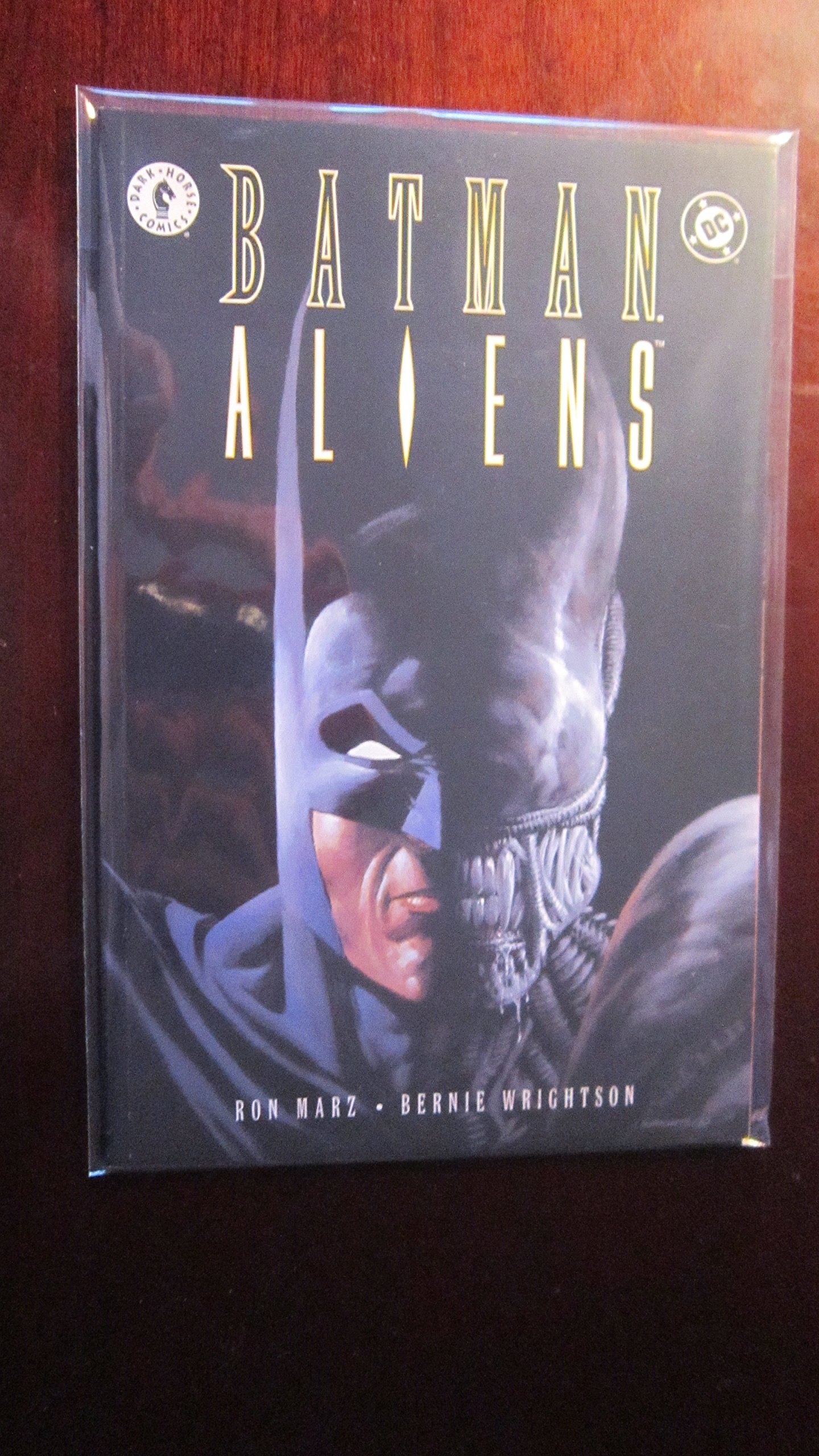 Batman / Aliens