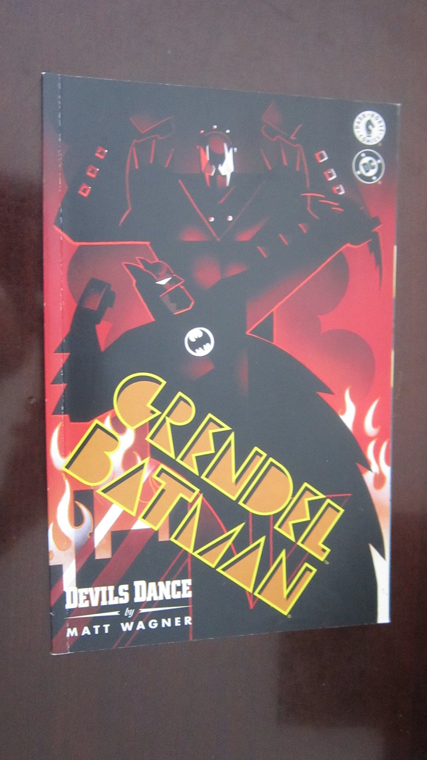Batman / Grendel